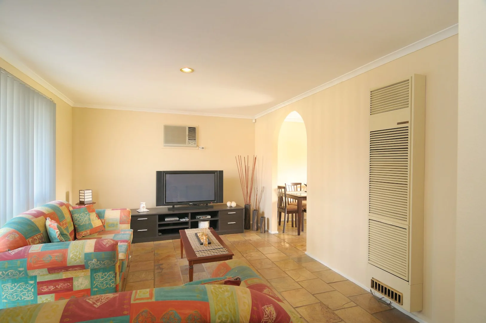 19 Lewisham close, Hampton Park VIC 3976 photo 3