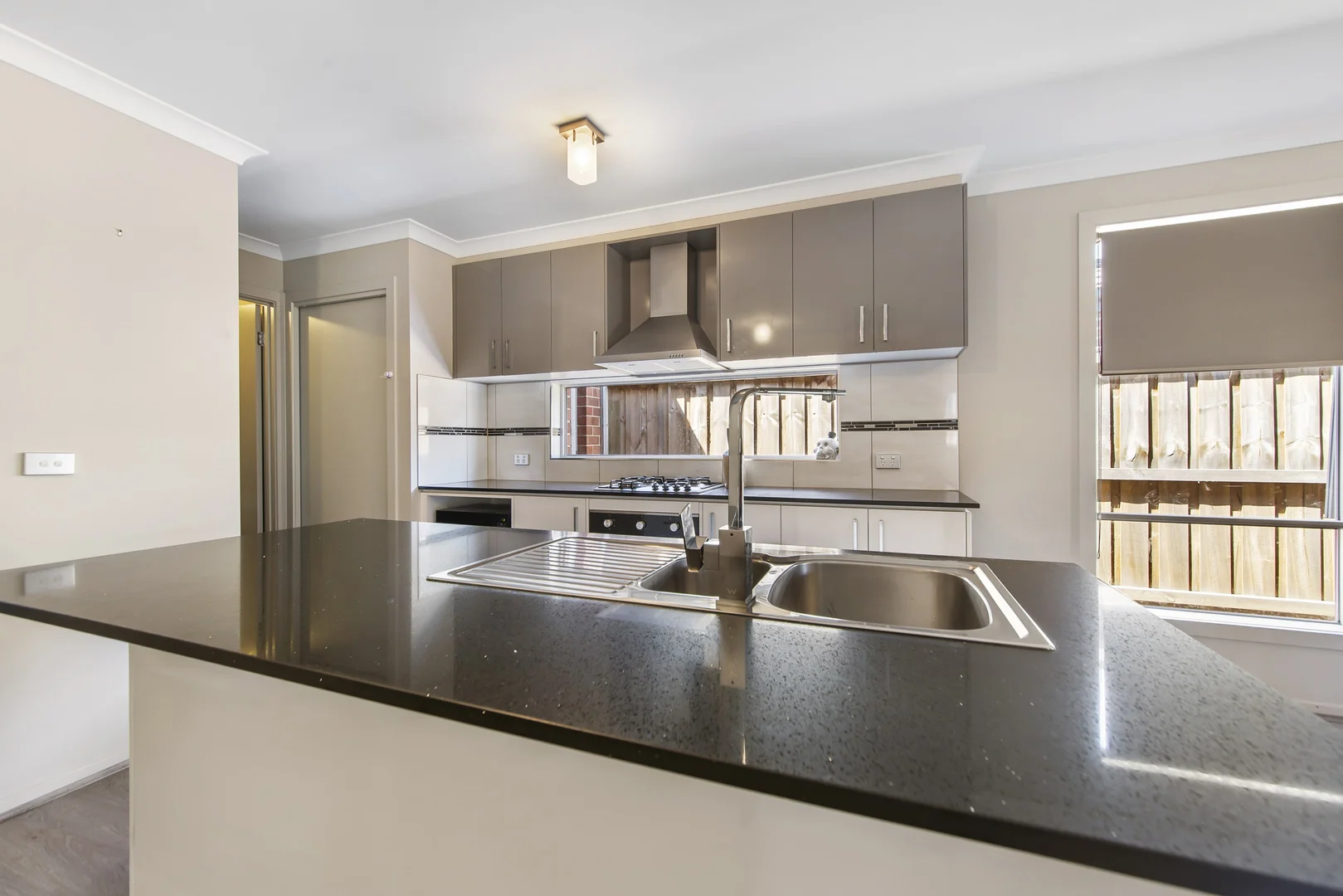 Additional image 2 of 43 Arlington Avenue, Pakenham VIC 3810