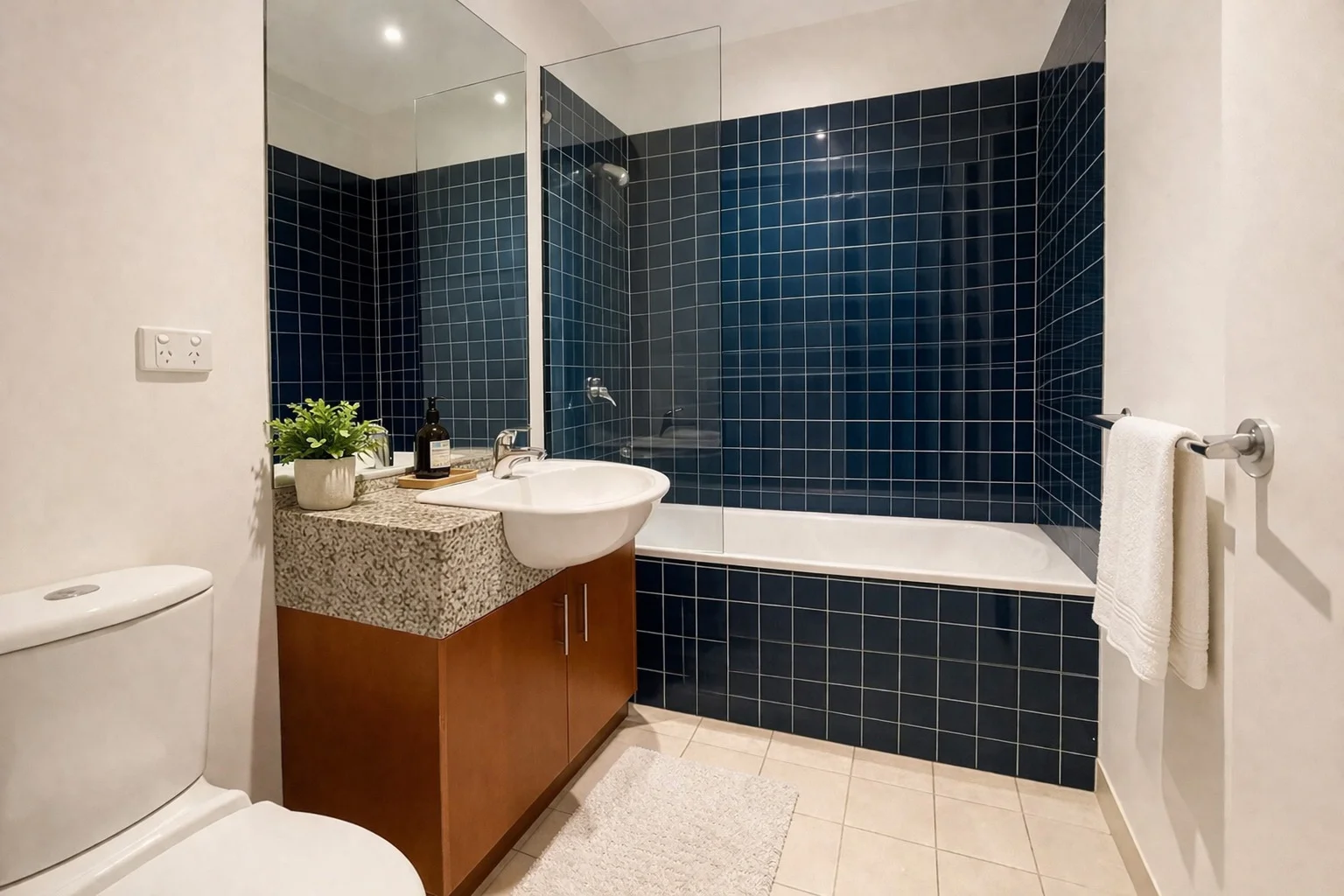 Additional image 5 of 2/61 Little Oxford Street, Collingwood VIC 3066