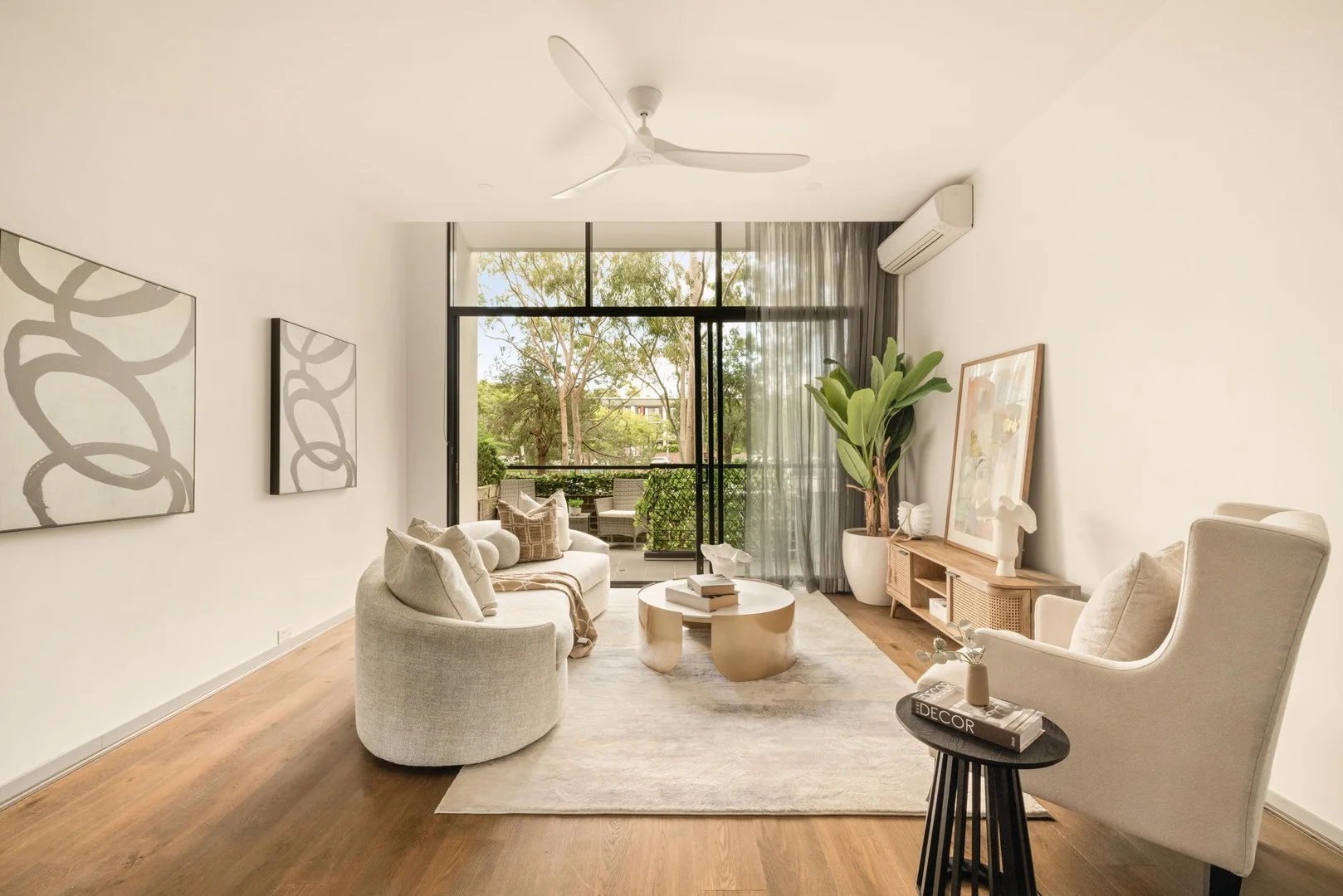 3214/2 Wolseley Grove, Zetland NSW 2017
