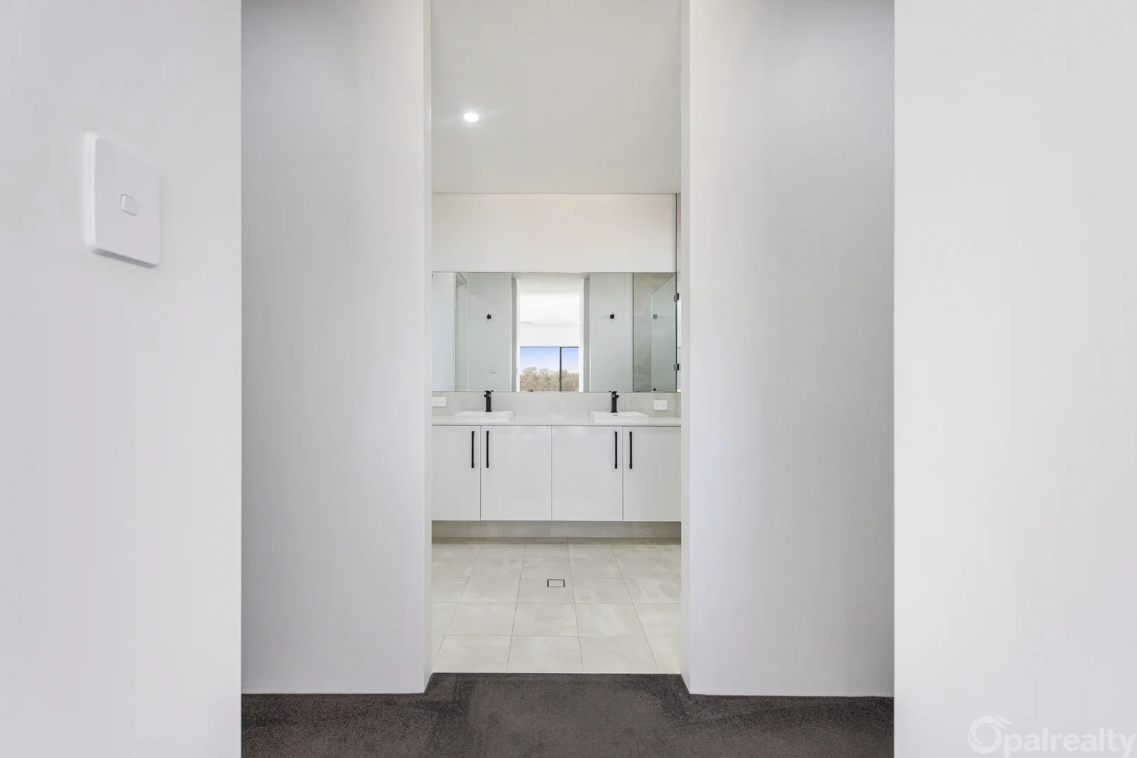 7 Persimmon Crescent, Karnup WA 6176 photo 4