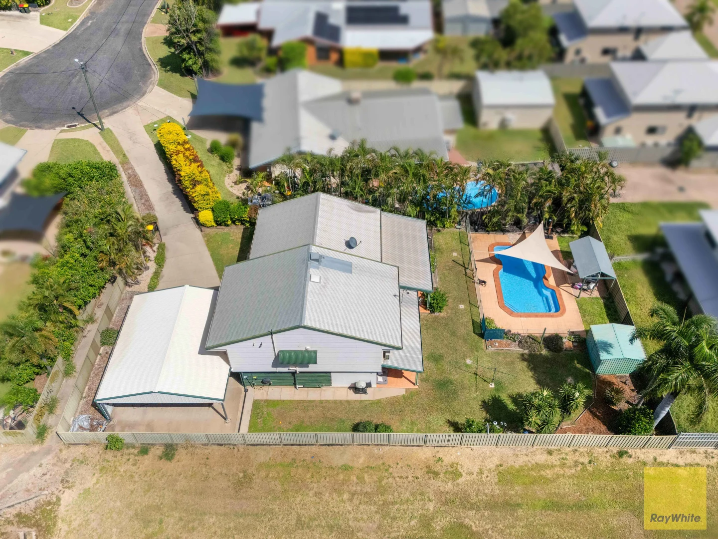 Additional image 3 of 8 Ward Place, Emerald QLD 4720