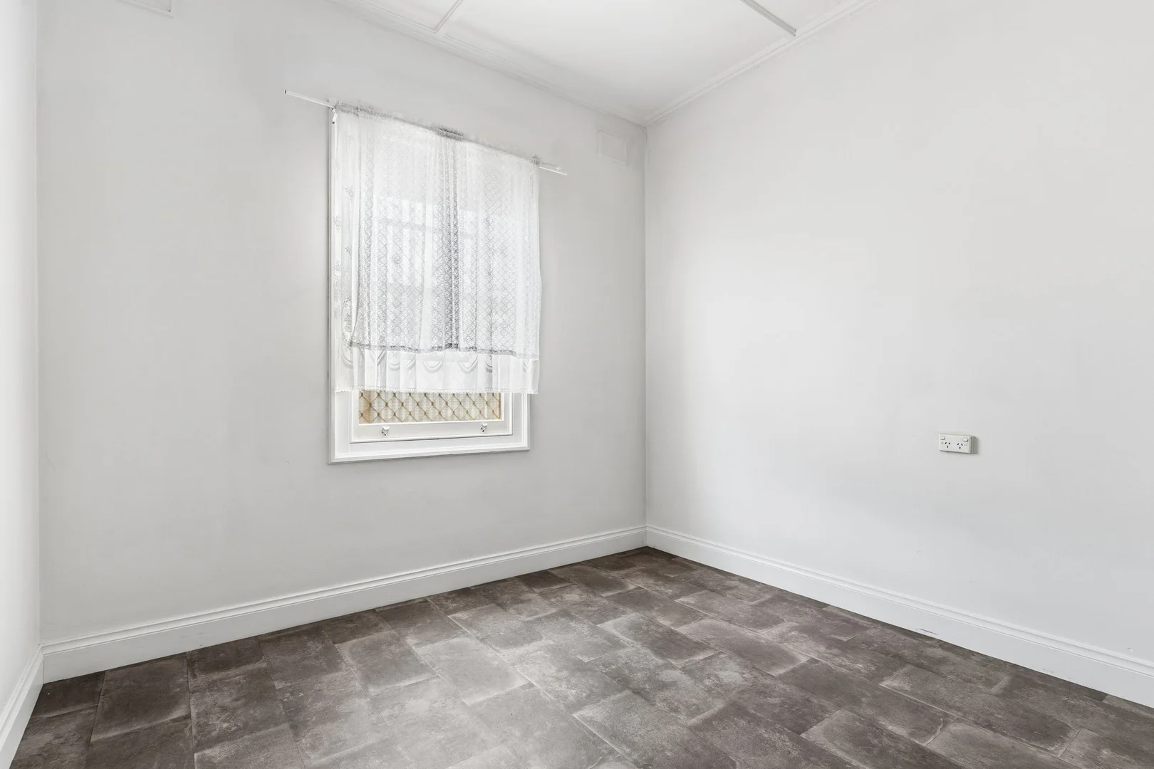 Additional image 9 of 75 Ridley Gr, Woodville Gardens SA 5012