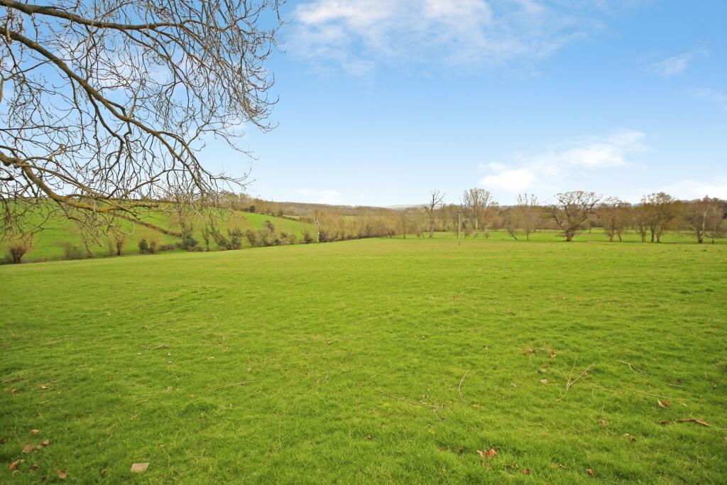 Church Bank, Temple Grafton, Alcester, Warwickshire, B49