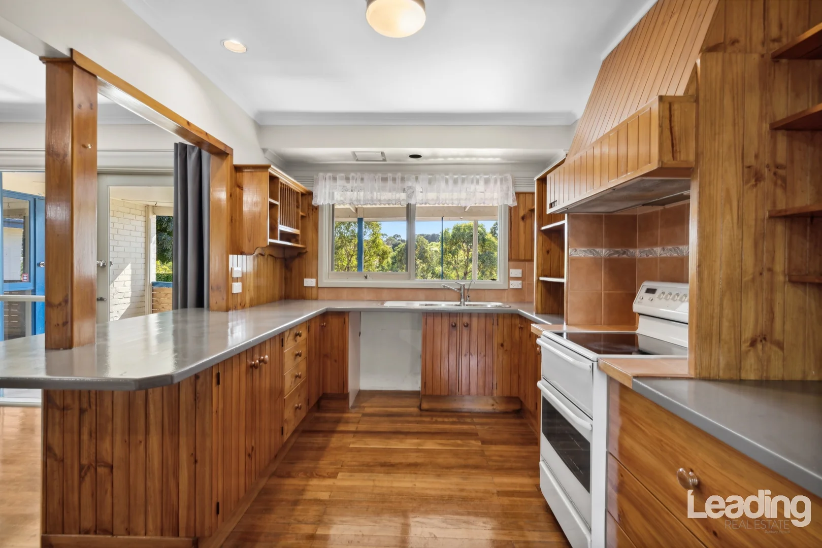 Additional image 8 of 2 Powlett Street, Sunbury VIC 3429