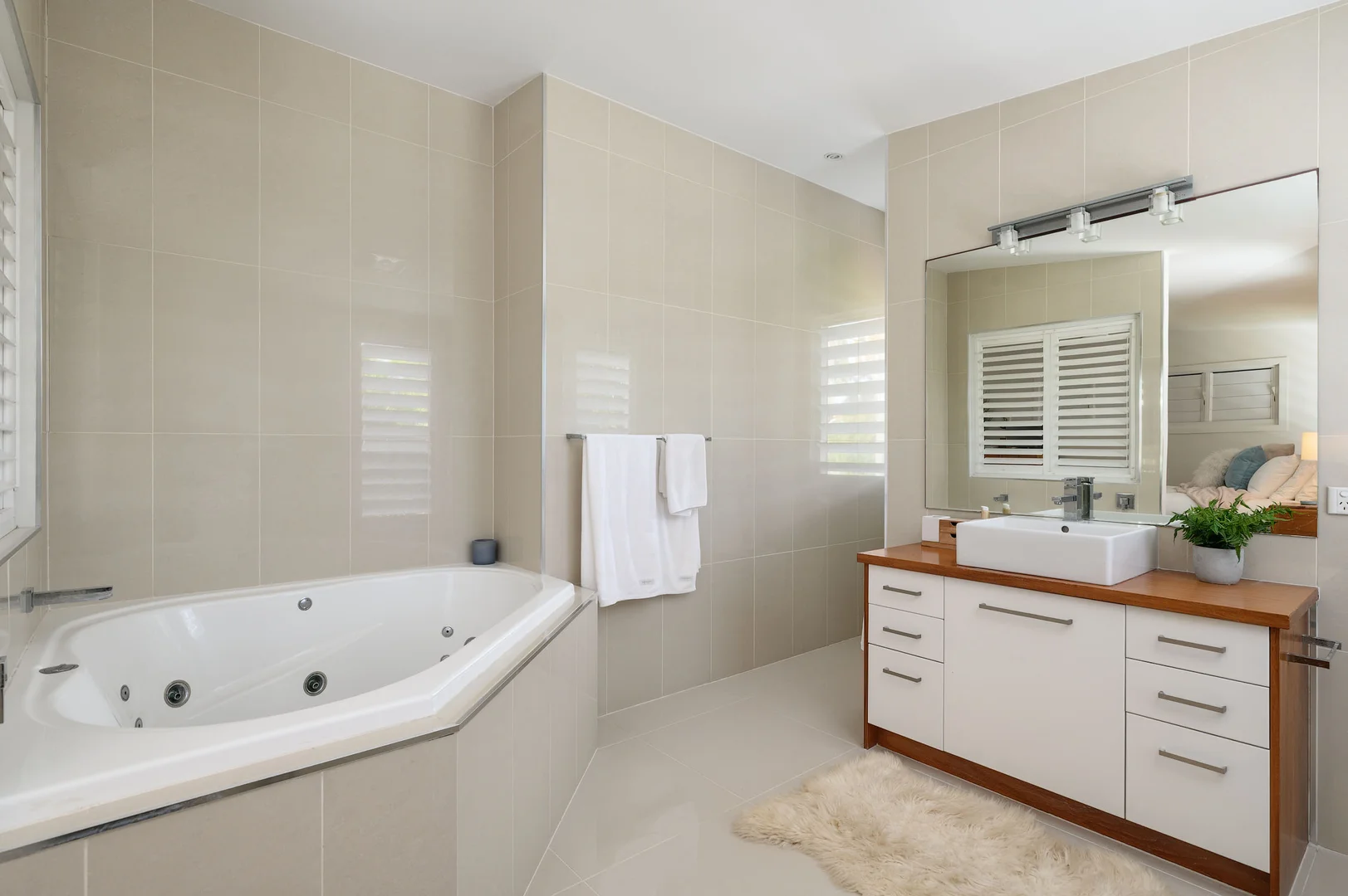 Additional image 16 of 17 Bombala Crescent, Rainbow Beach QLD 4581