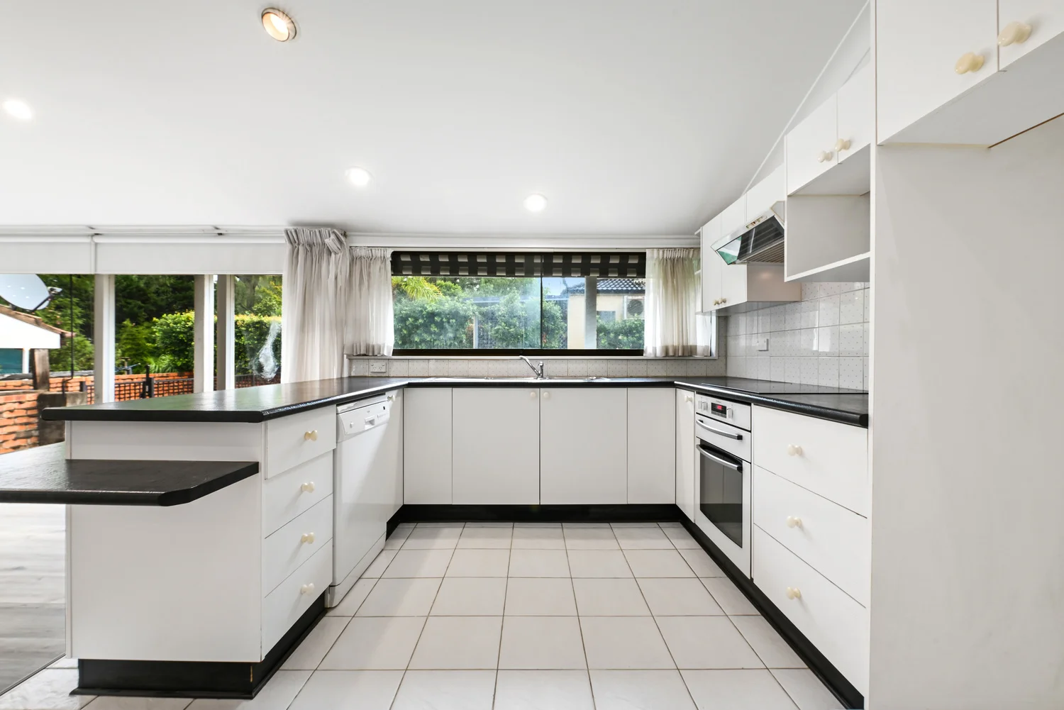 Additional image 6 of 37 Austin Boulevard, Picnic Point NSW 2213