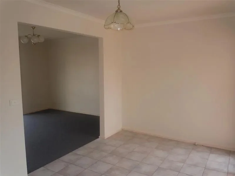 Additional image 5 of 2/129 Canterbury Road, Blackburn VIC 3130