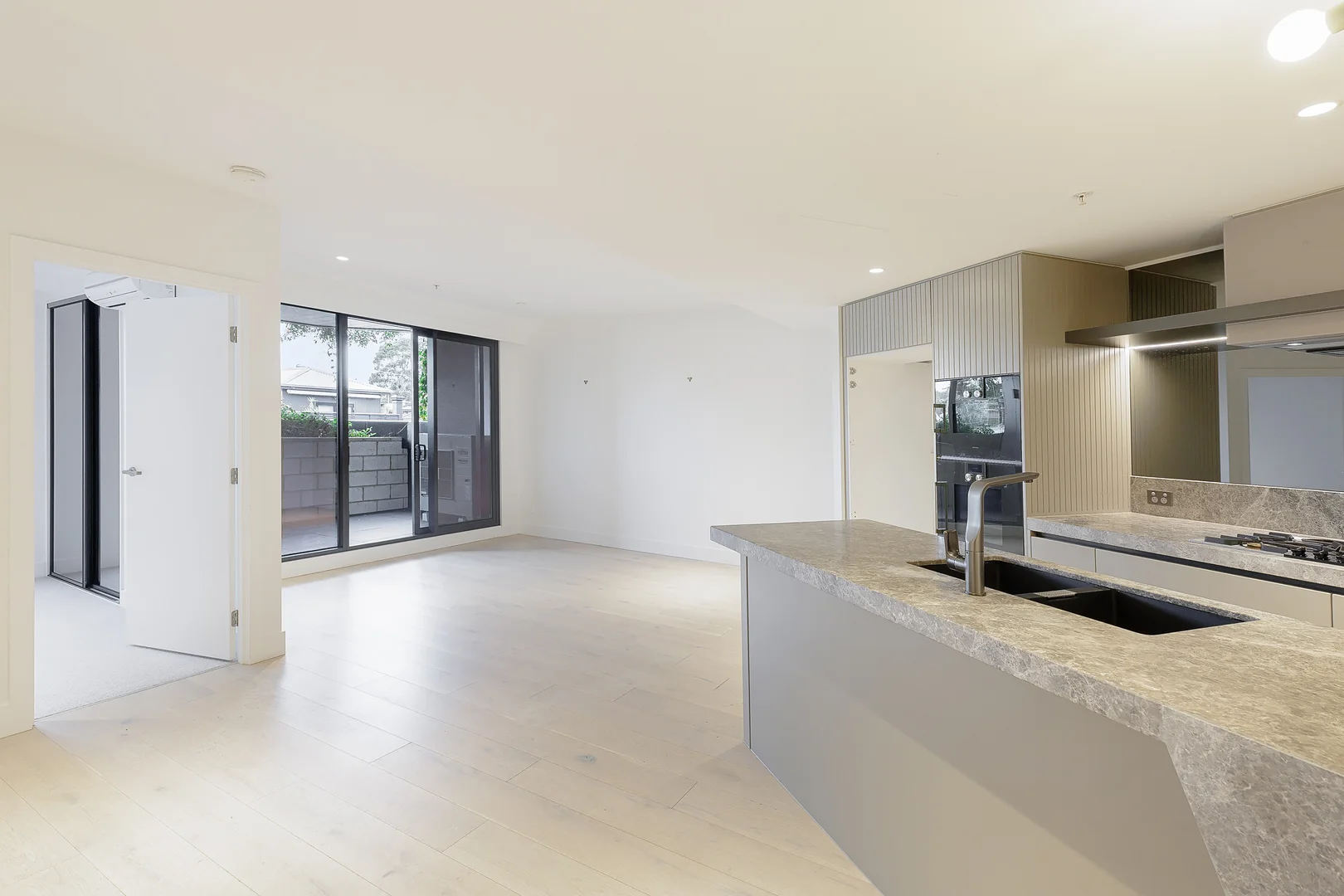 Additional image 4 of 4/710 Burwood Road, Hawthorn East VIC 3123