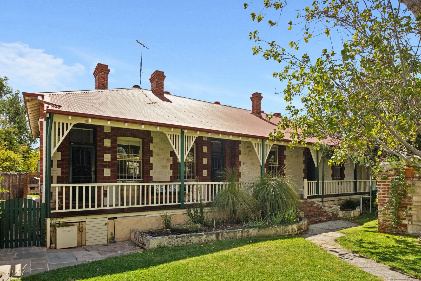 70 Wray Avenue, Fremantle WA 6160