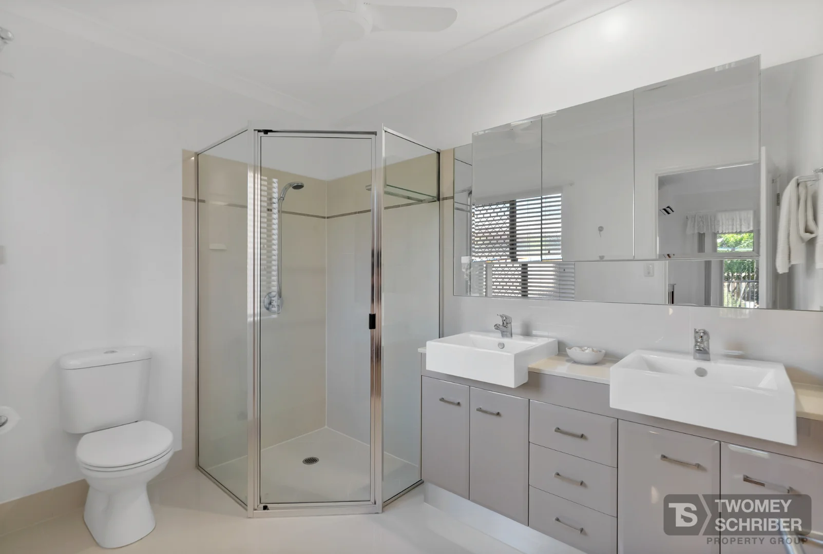 Additional image 11 of 20 Hockey Avenue, Smithfield QLD 4878
