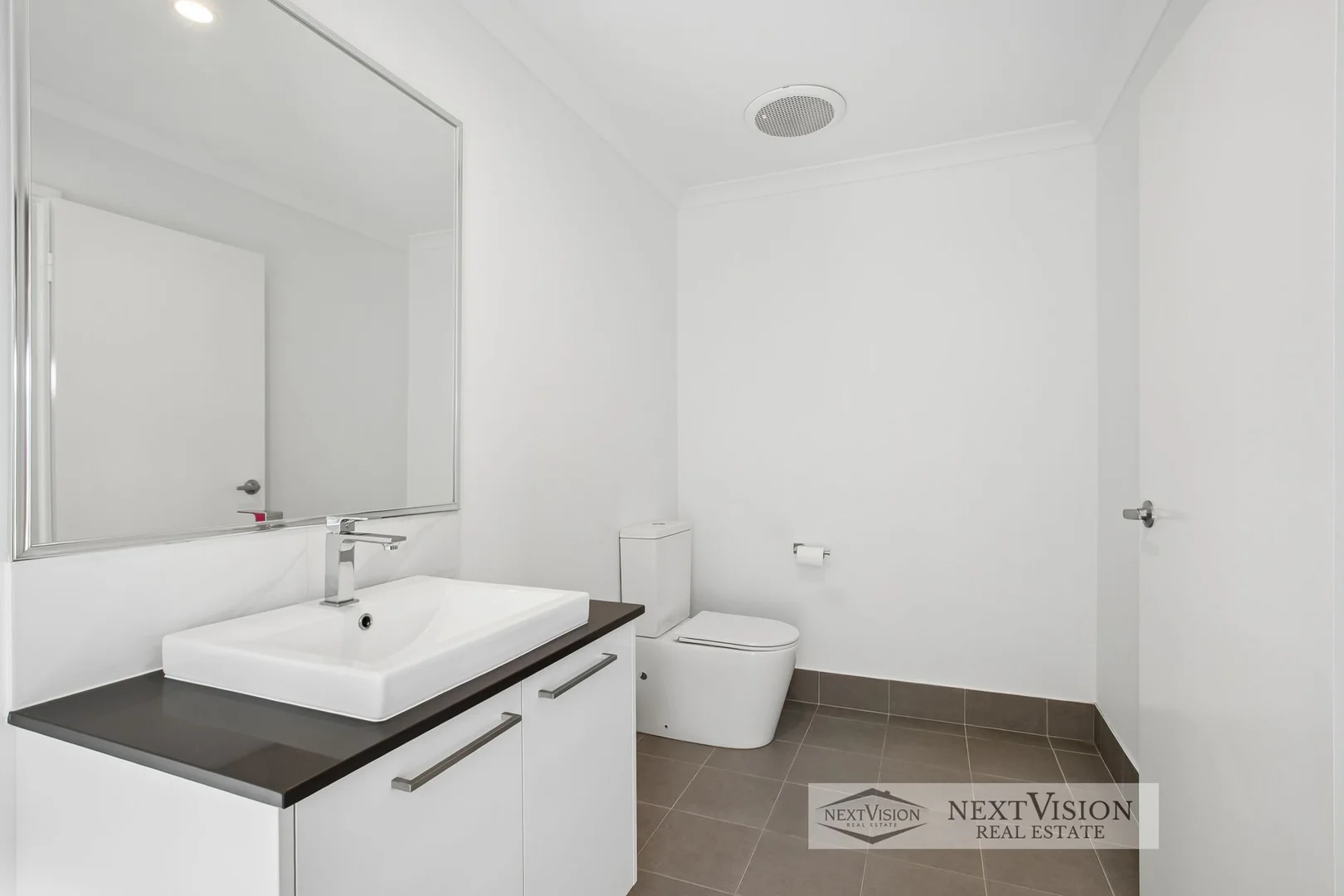 Additional image 16 of 6 Corymbia Way, Hammond Park WA 6164