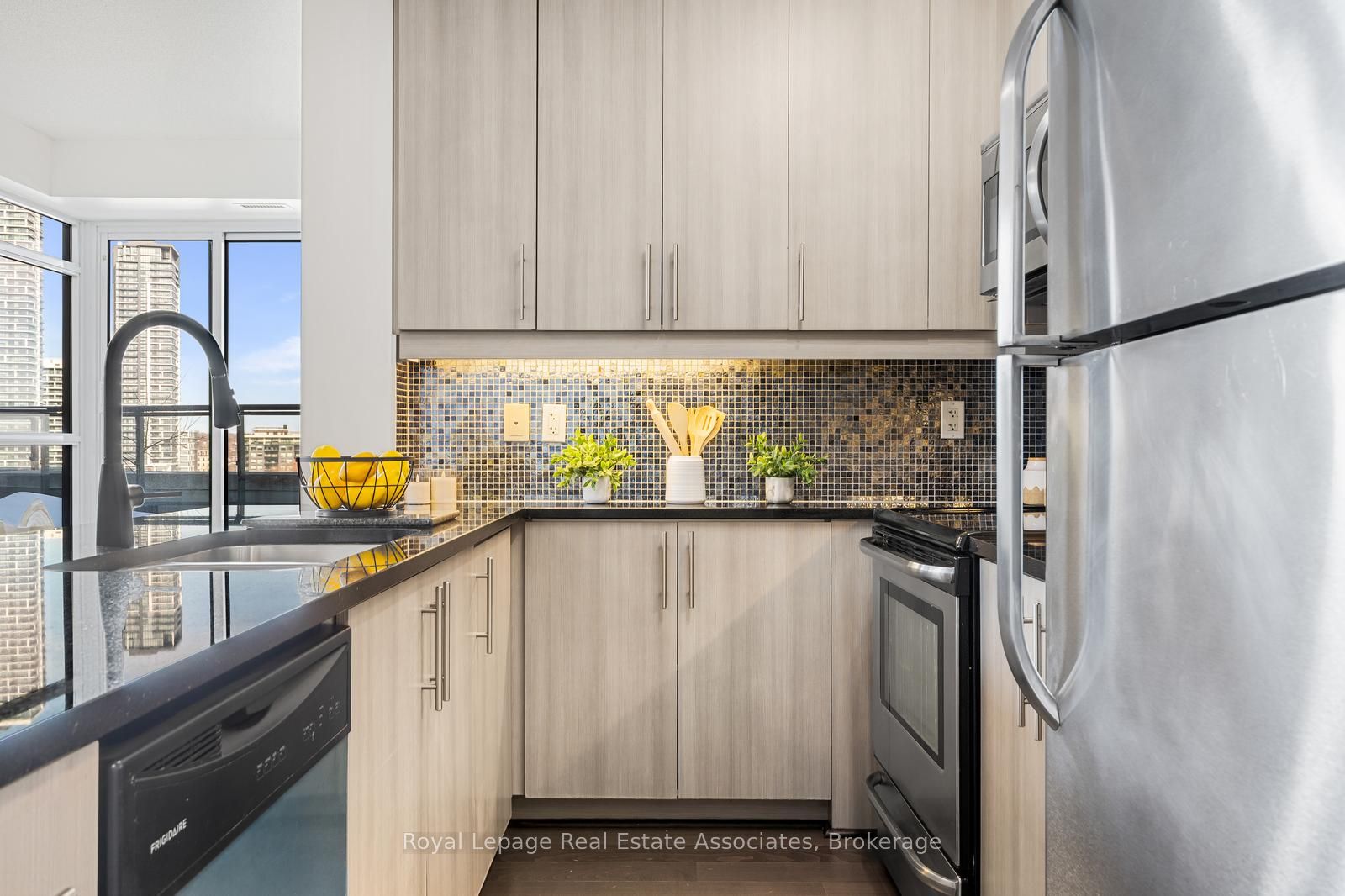 Additional image 3 of 701-8130 Birchmount Road, Markham, ON, L6G 0E4