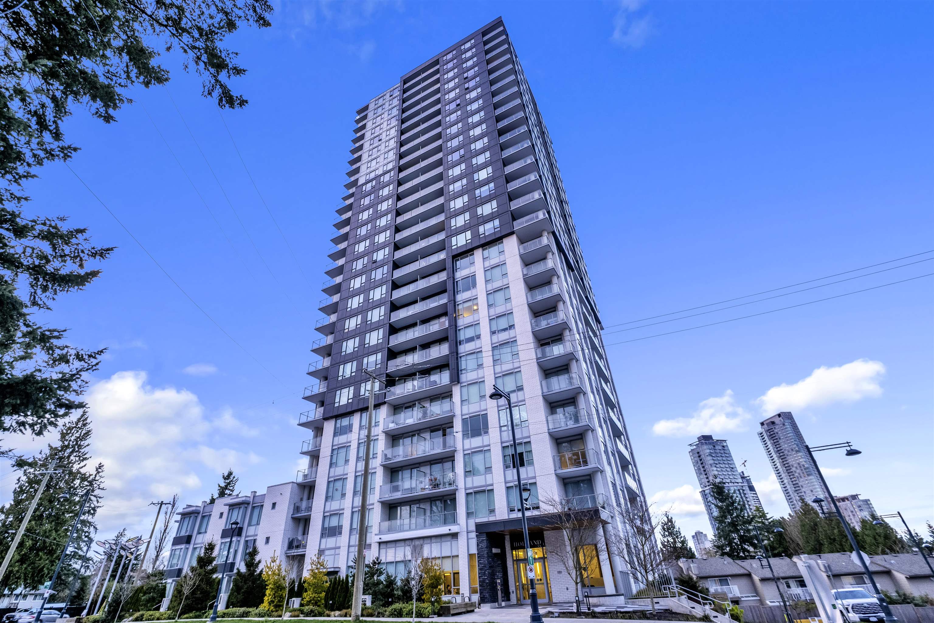 2006-13359 Old Yale Road, Surrey, BC, V3T 0S4