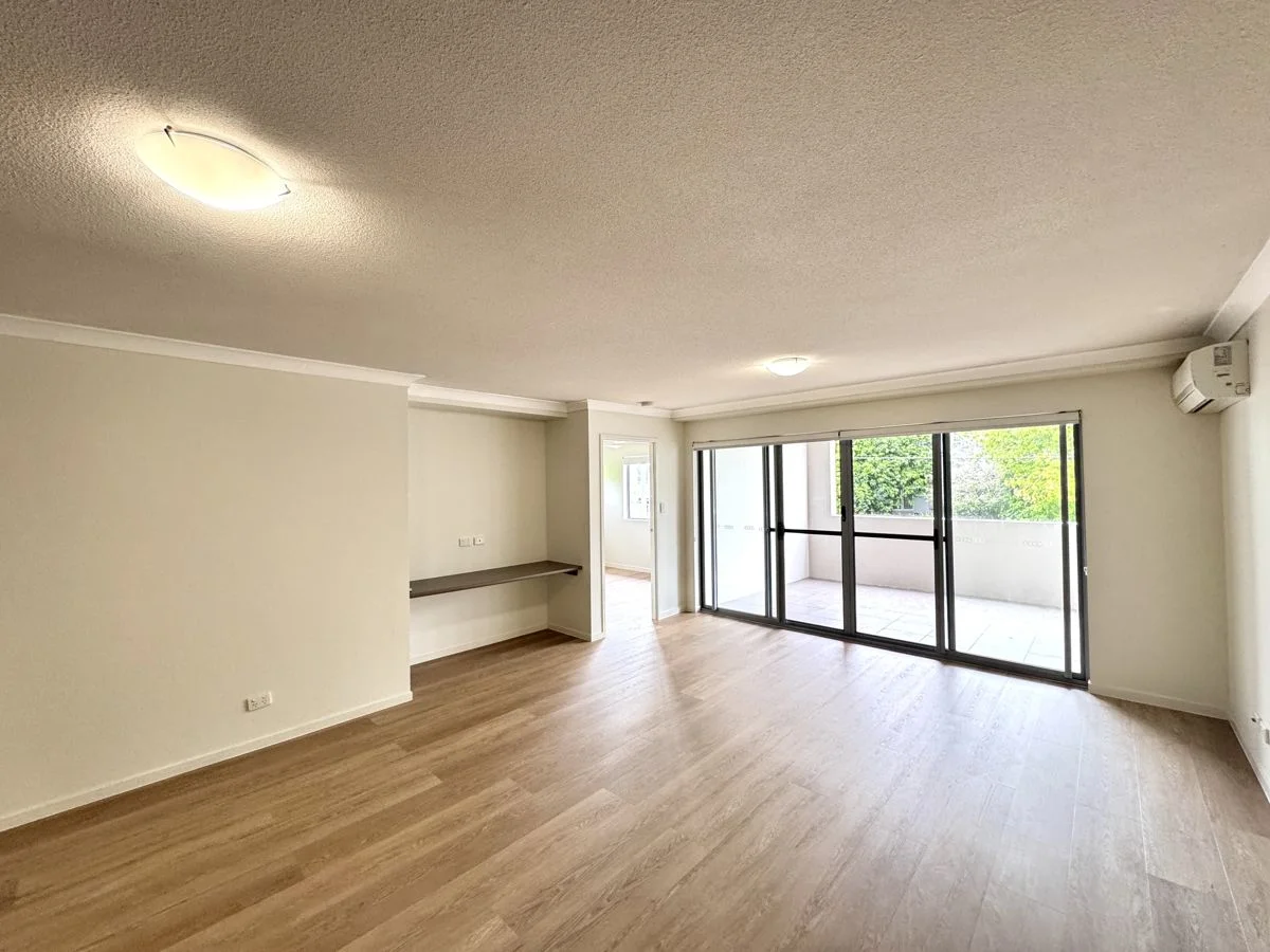 10 4-6 Lockhart Street, Woolloongabba QLD 4102