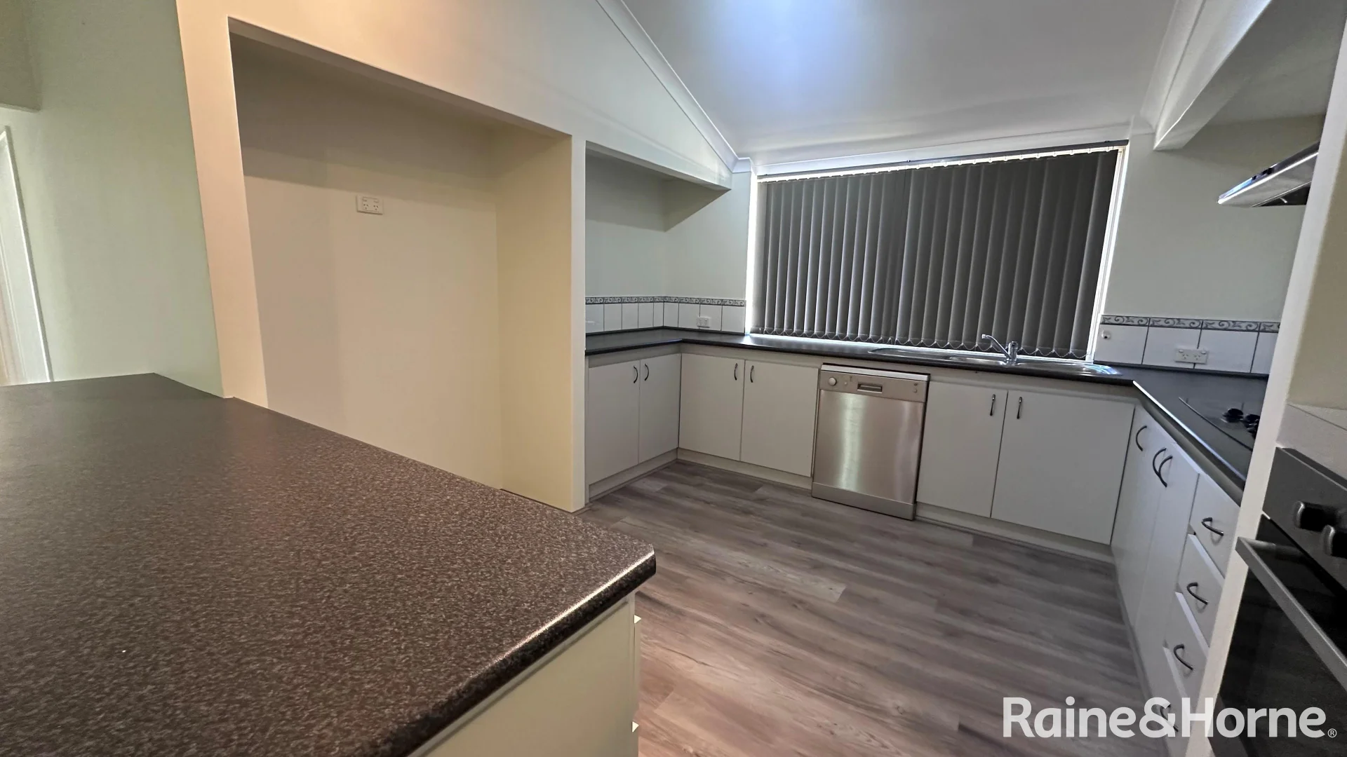 Additional image 3 of 11 Avonlea Place, Bullsbrook WA 6084