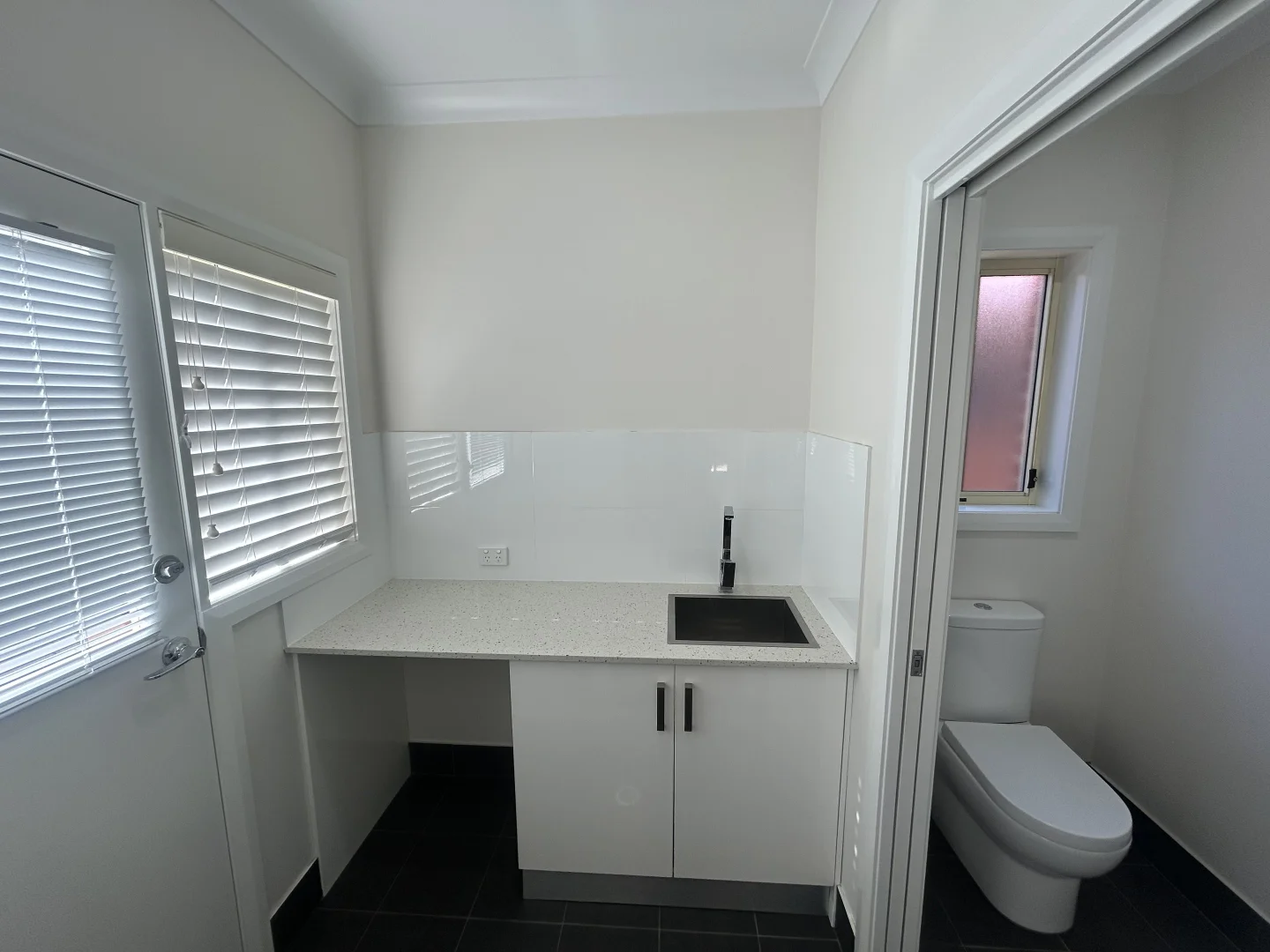 Additional image 9 of 2/13 Cross Street, Bathurst NSW 2795