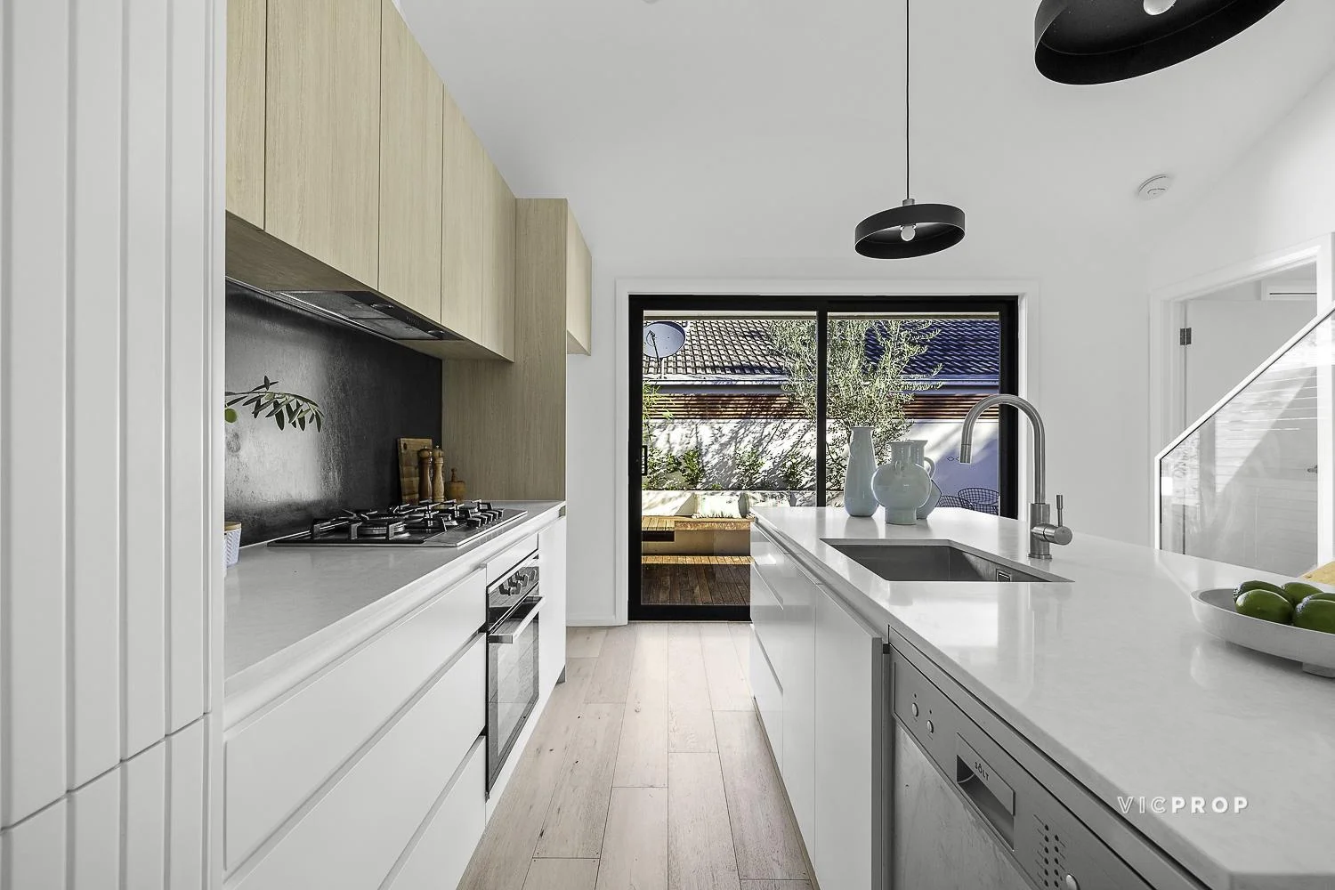 Additional image 6 of 5/14 Athelstane Grove, Ivanhoe VIC 3079