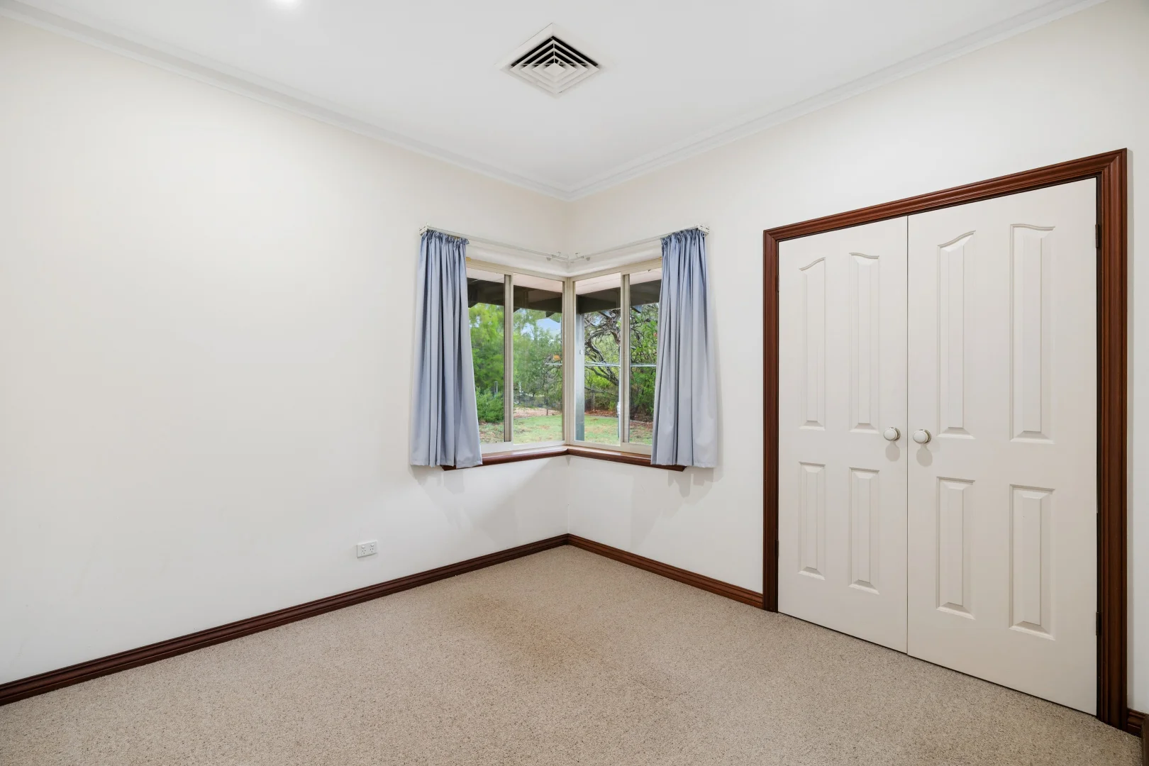 Additional image 19 of 26 Hawkvalley Crescent, Maida Vale WA 6057
