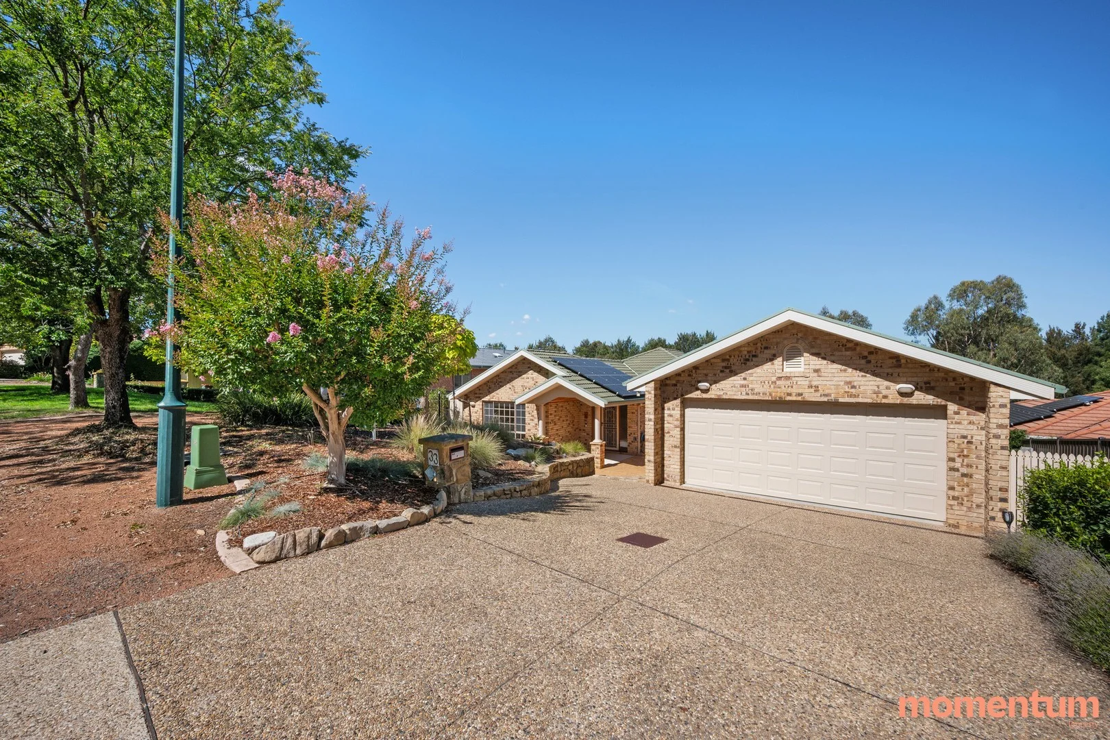 33 Tanderra Crescent, Ngunnawal ACT 2913