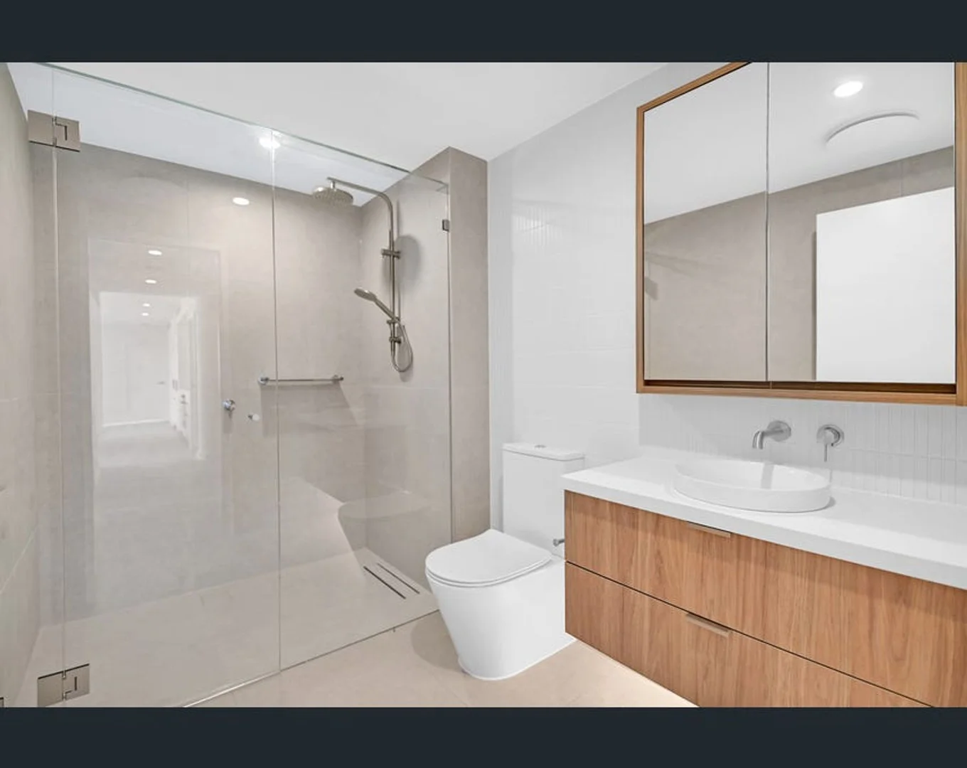 Additional image 8 of 802/4 Twenty First Ave, Palm Beach QLD 4221