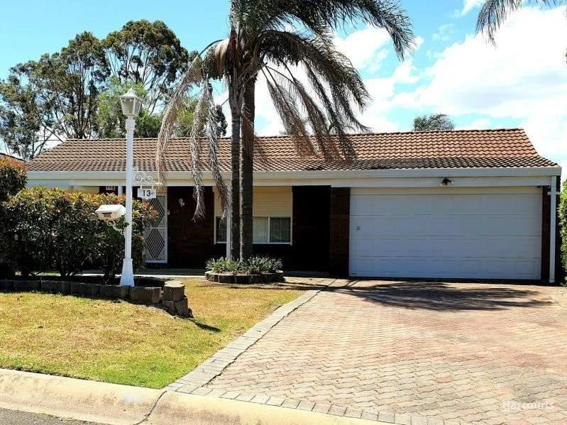 13 Canidius Street, Rosemeadow NSW 2560