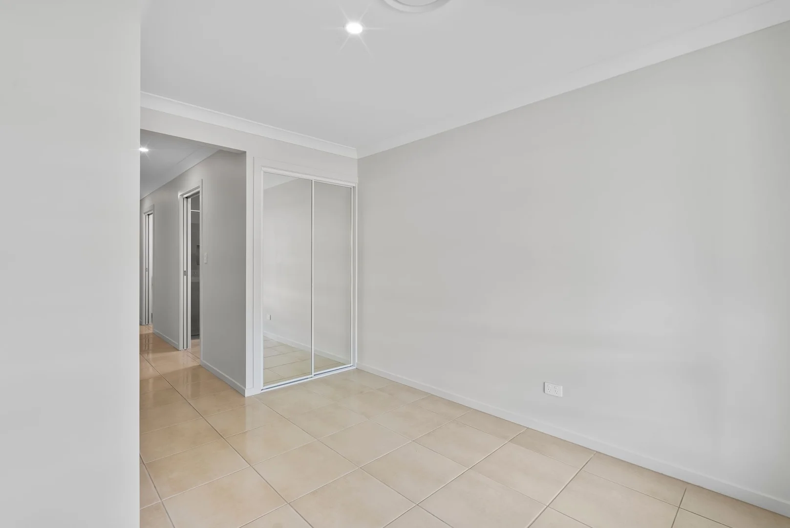 4 Owl Court Caboolture, Caboolture QLD 4510 photo 3