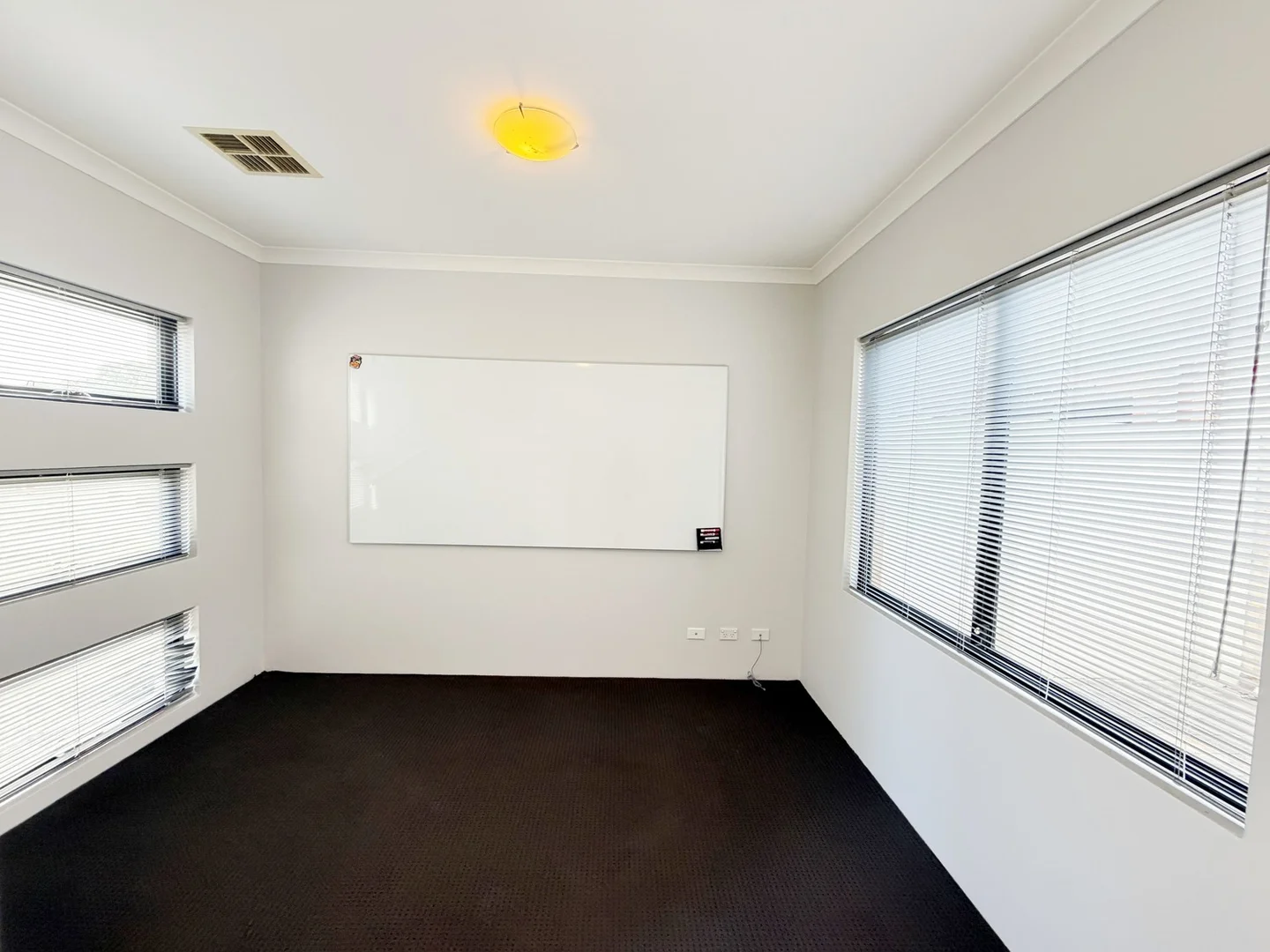 Additional image 12 of 332 The Strand, Dianella WA 6059
