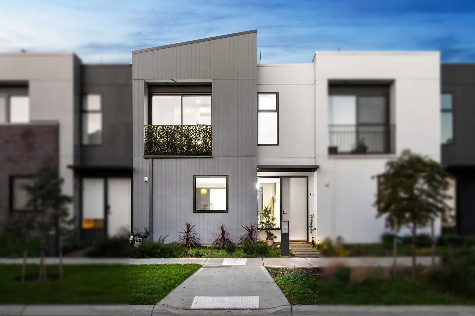 38 Winged Foot Drive, Sunshine North VIC 3020