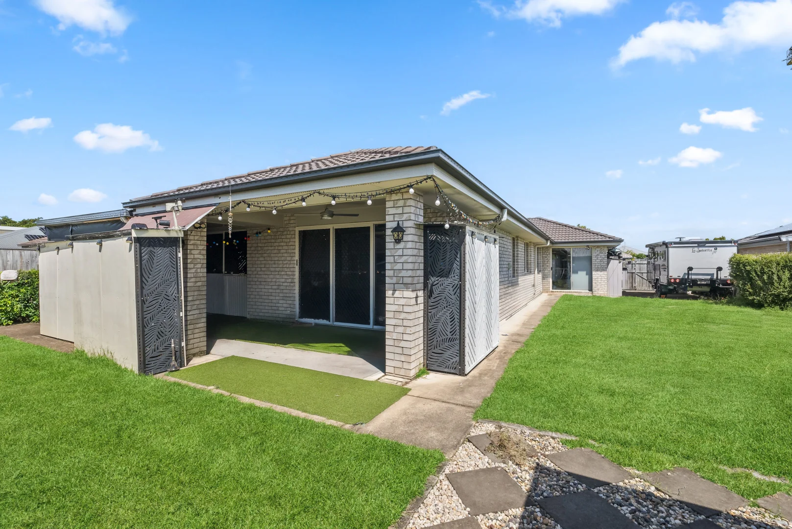 18 Reserve Drive, Caboolture QLD 4510 photo 2