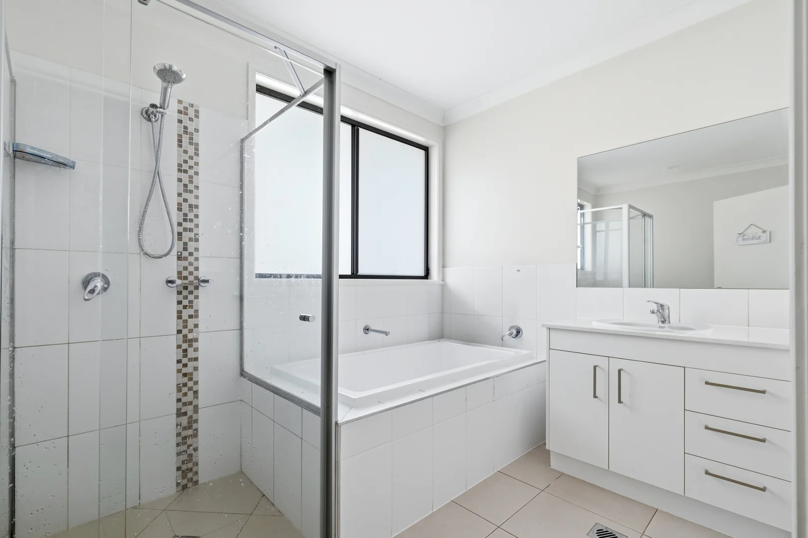 Additional image 11 of 35 Buckingham Loop, Oran Park NSW 2570