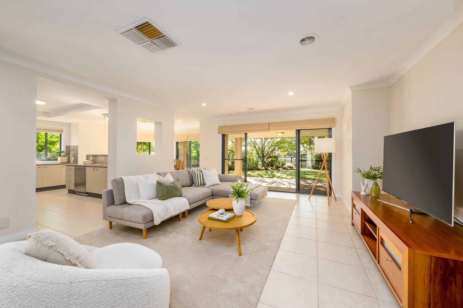 Additional image 4 of 21 Nillahcootie Crescent, Kialla VIC 3631