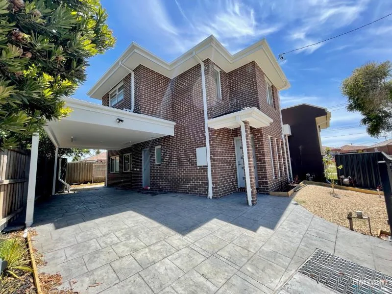 2A Diplomat Drive, Thomastown VIC 3074