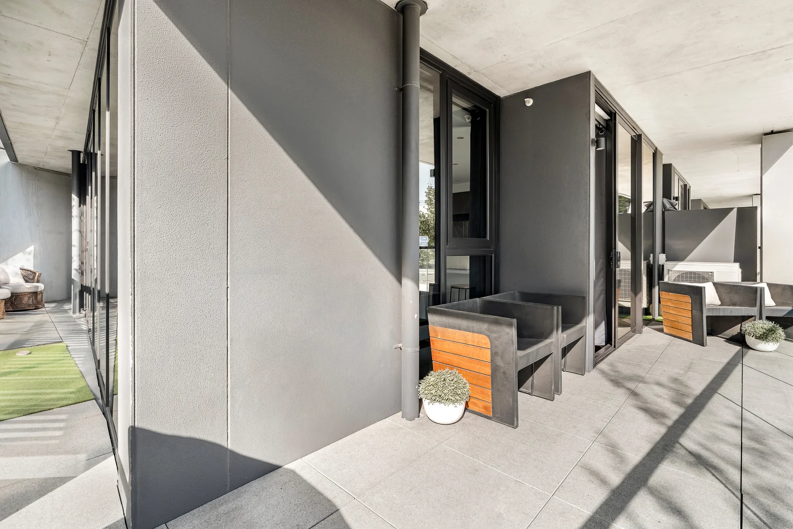 Additional image 6 of 103/77 Queens Road, Melbourne VIC 3004