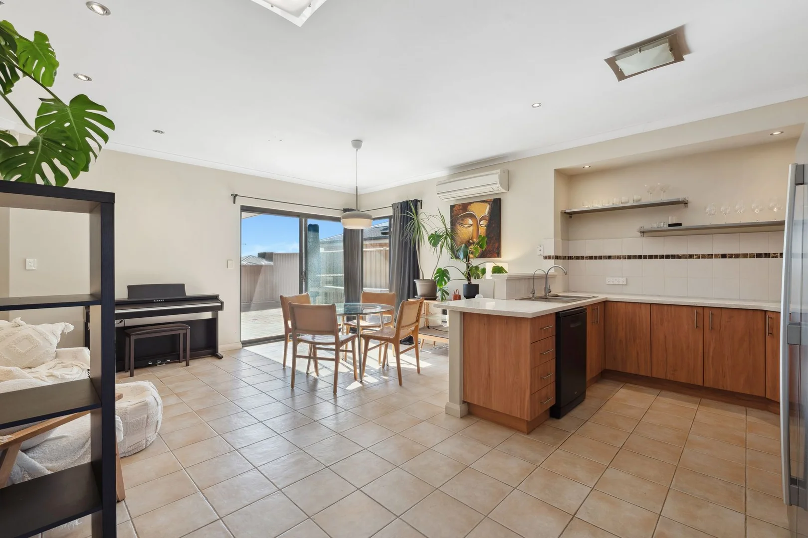Additional image 14 of 132 Warrandyte Drive, Craigie WA 6025