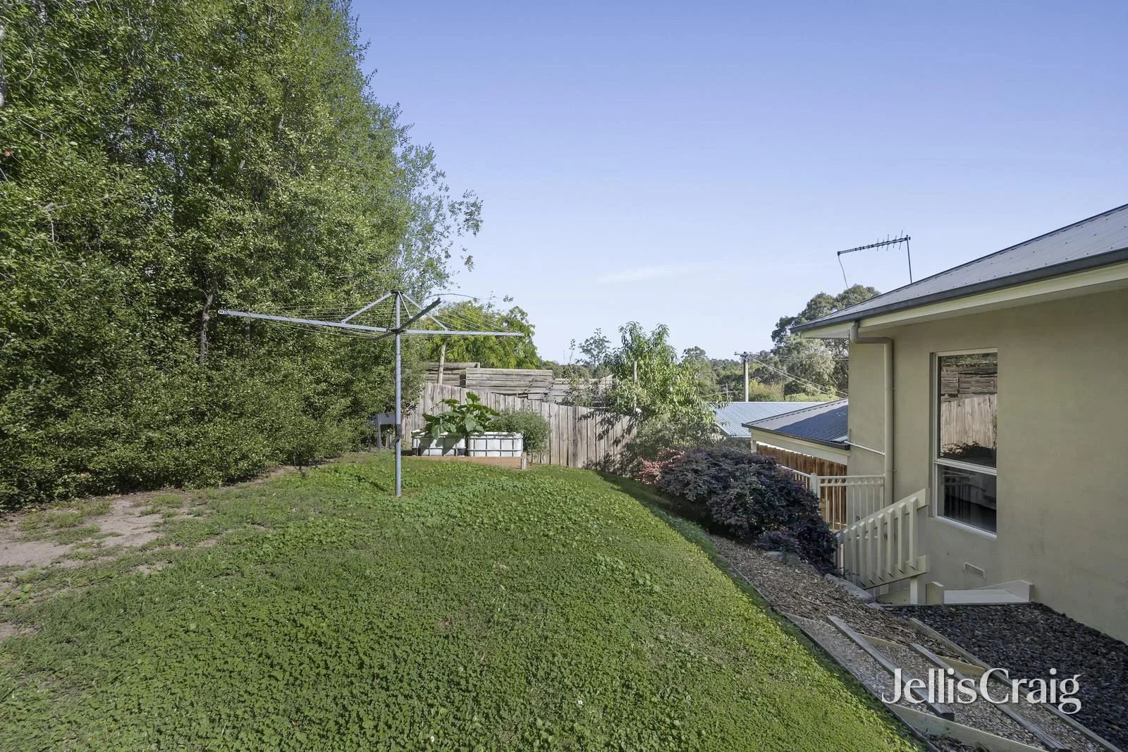 Additional image 16 of 12 Valley Road, Seville VIC 3139