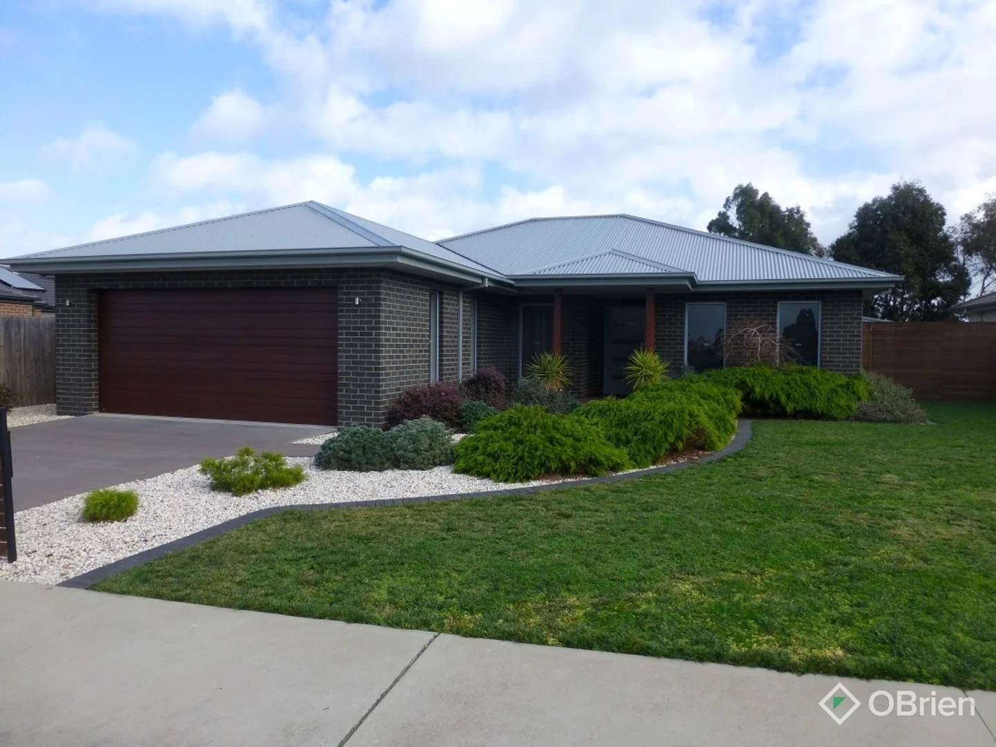 24 Eastern View Drive, Eastwood VIC 3875