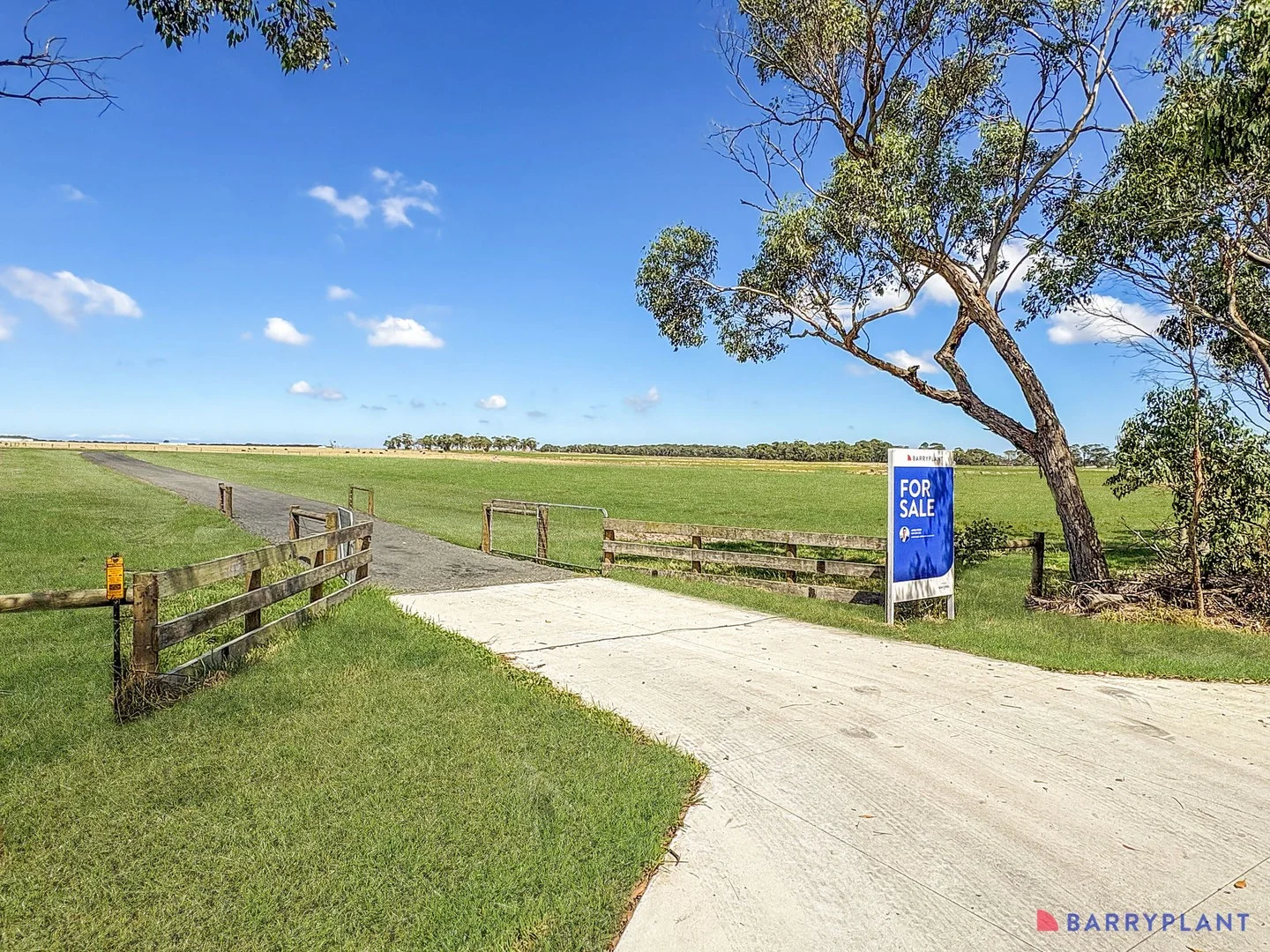 740 Lynnes Road, Wattle Bank VIC 3995