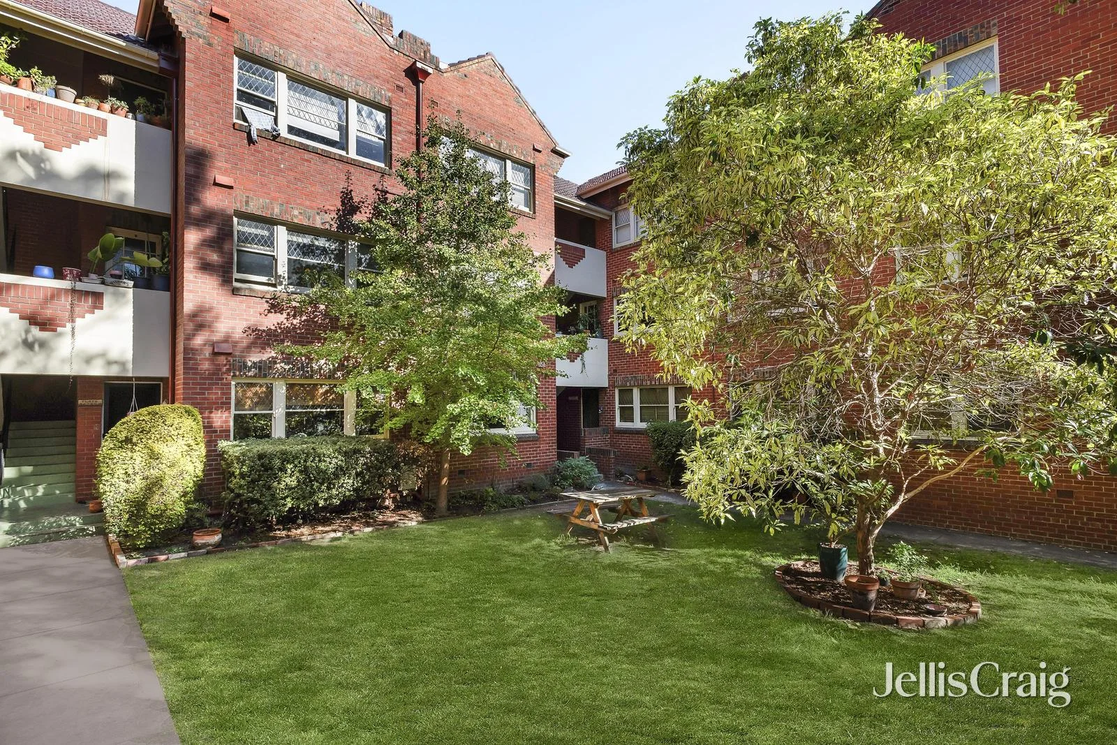 18/17a Milton Street, Elwood VIC 3184