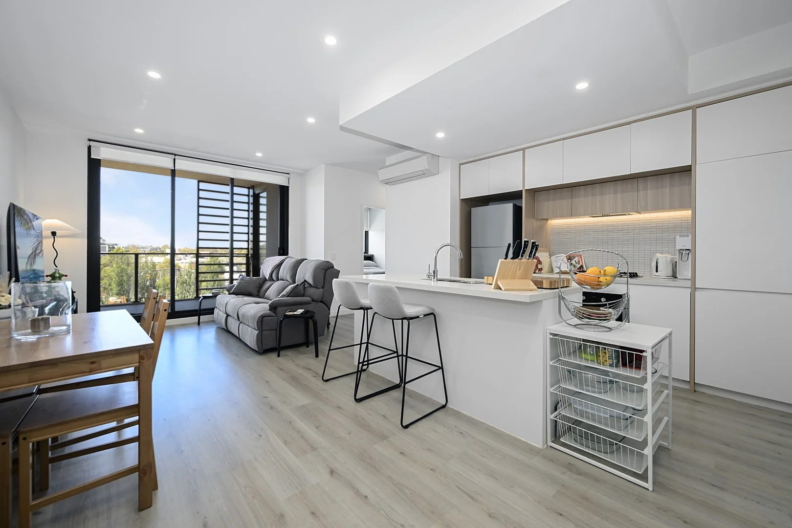608/81B Lord Sheffield Circuit, Penrith NSW 2750