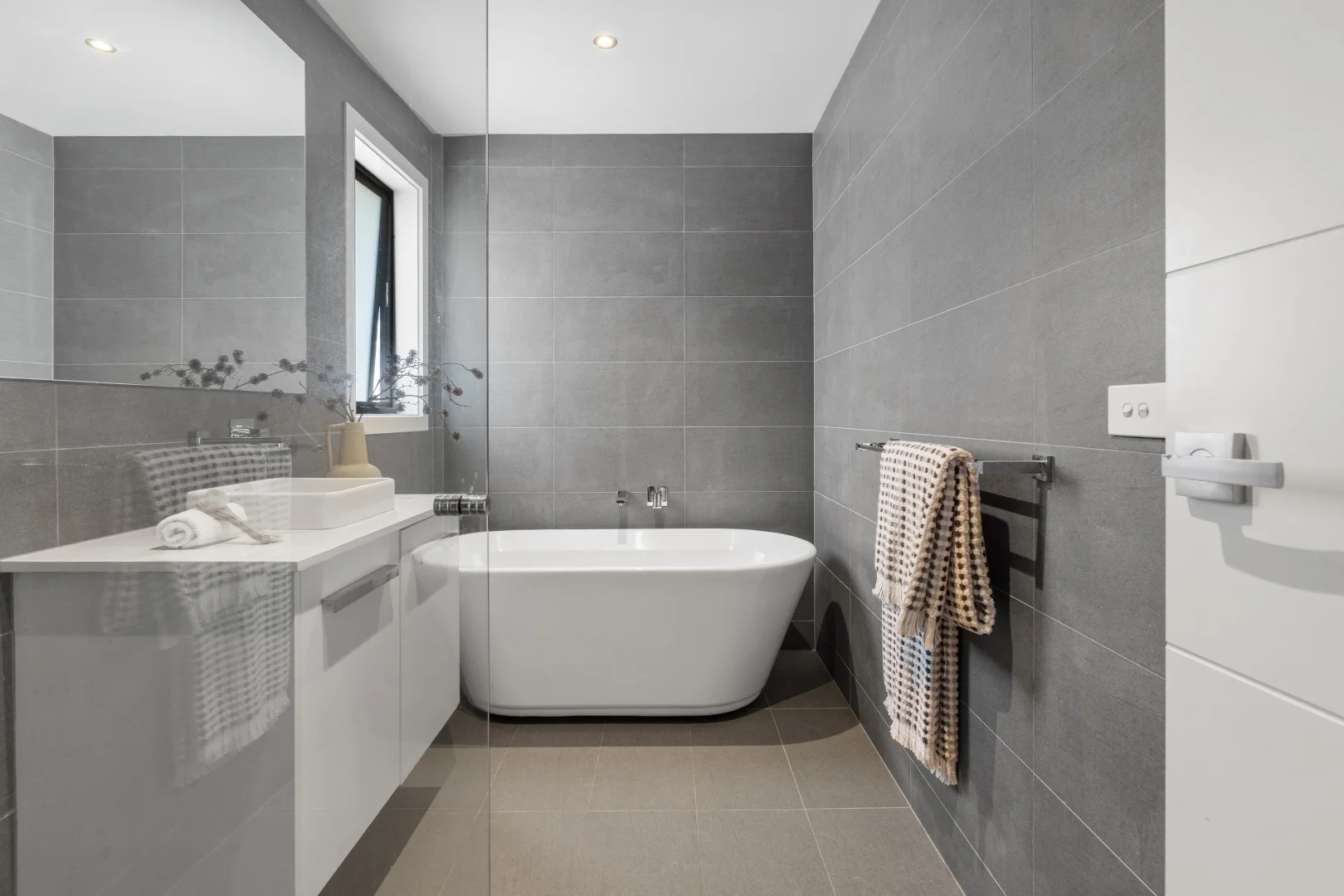 Additional image 11 of 8 Jones Court, Strathmore VIC 3041