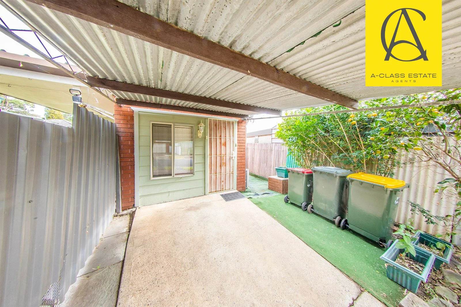 8 Kim Place, Toongabbie NSW 2146