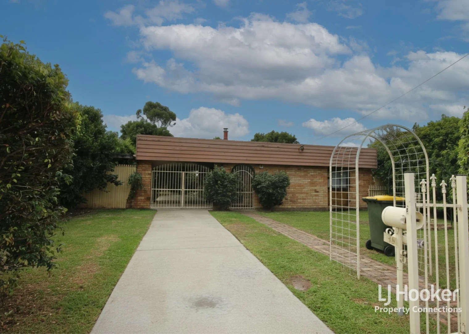 13 Andracia Street, Kallangur QLD 4503