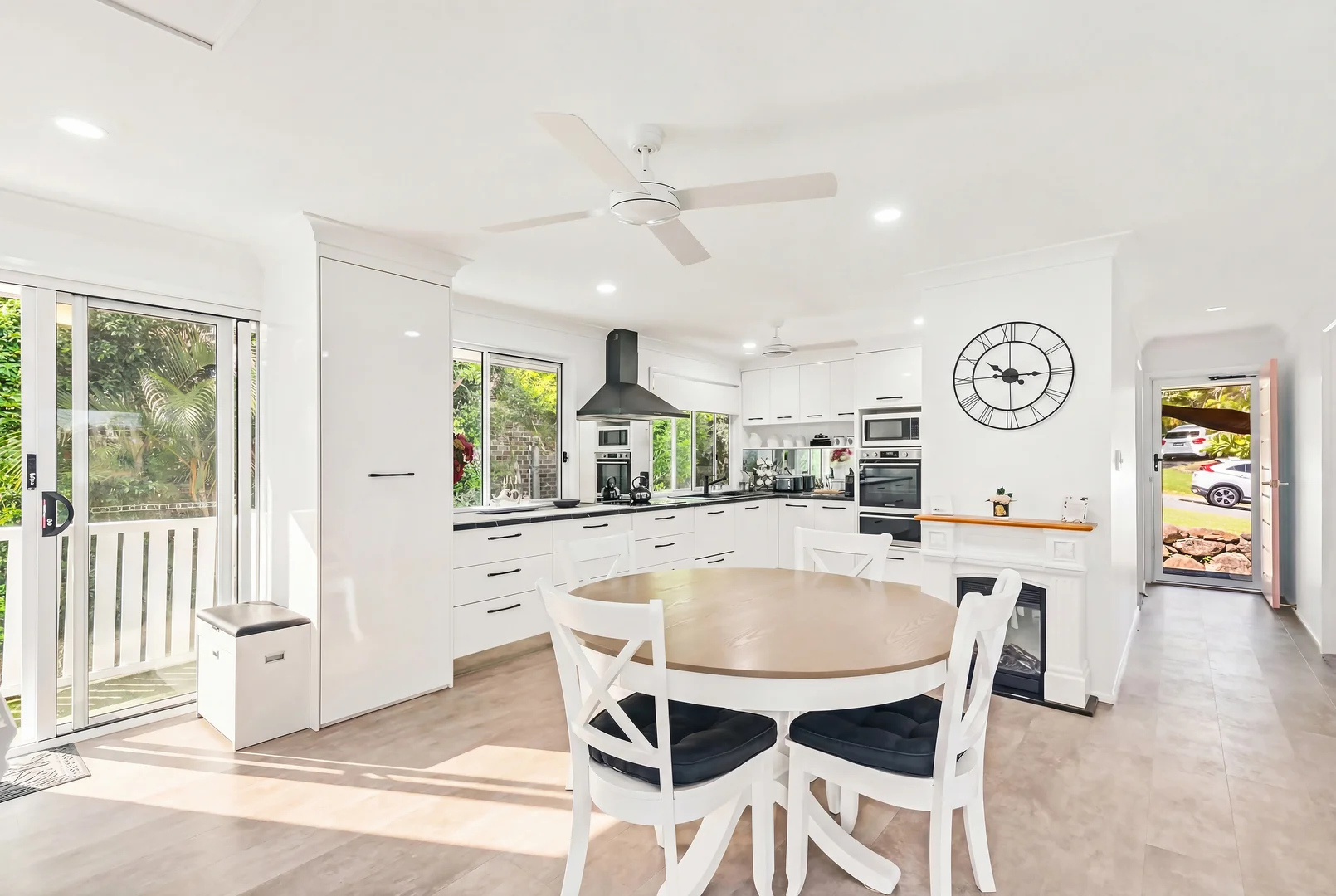 Additional image 3 of 4 Correa Court, Elanora QLD 4221
