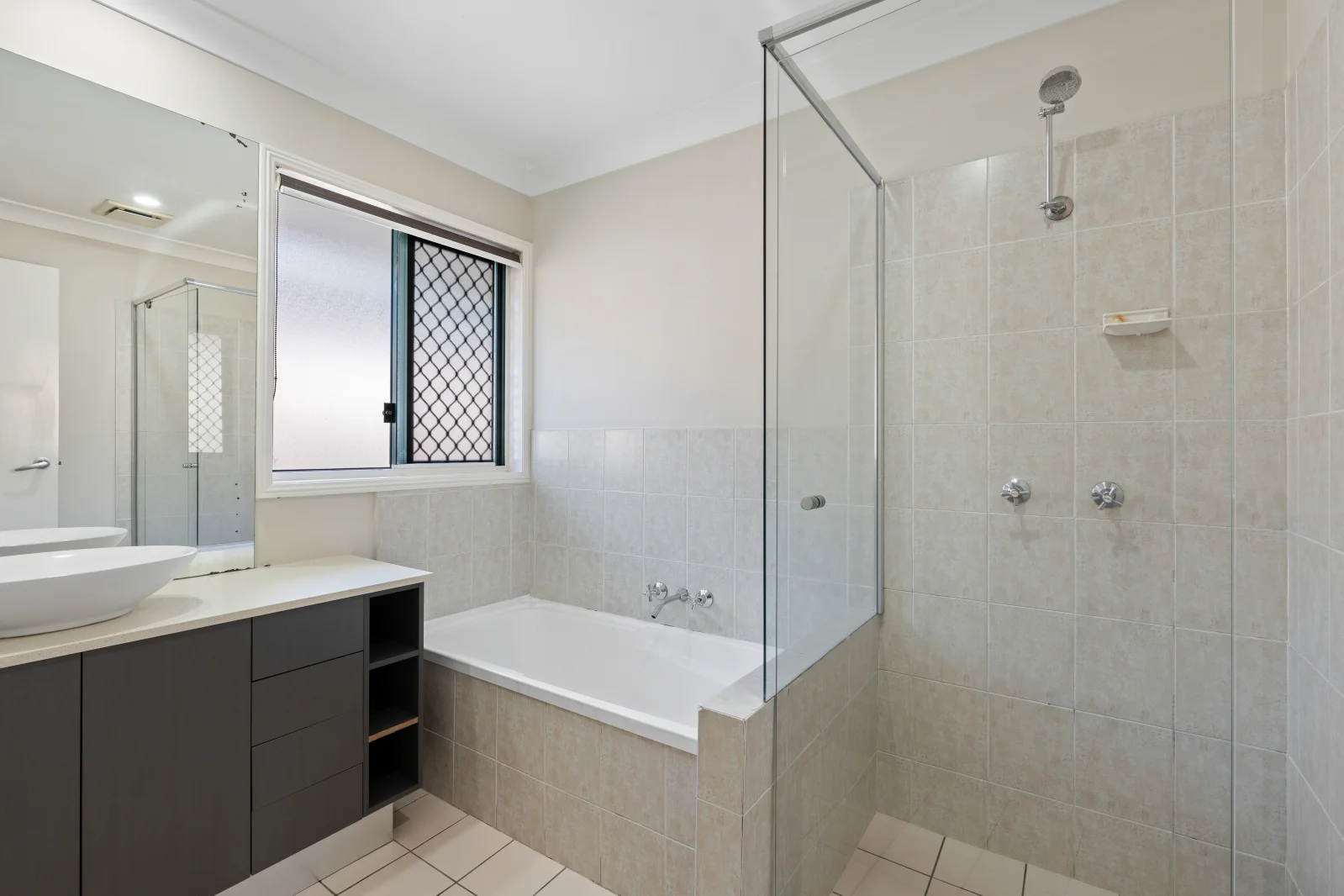 Additional image 12 of 38 Drysdale Lane, Parkwood QLD 4214