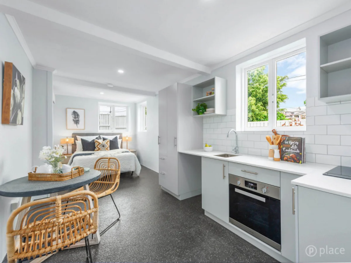 16B Avondale Avenue, Annerley QLD 4103