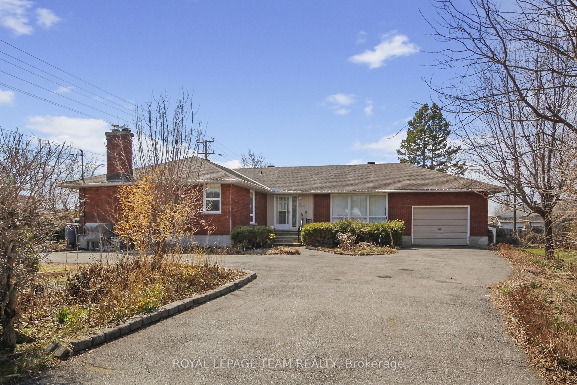 45 Capilano Drive, Ottawa, ON, K2E 6G5