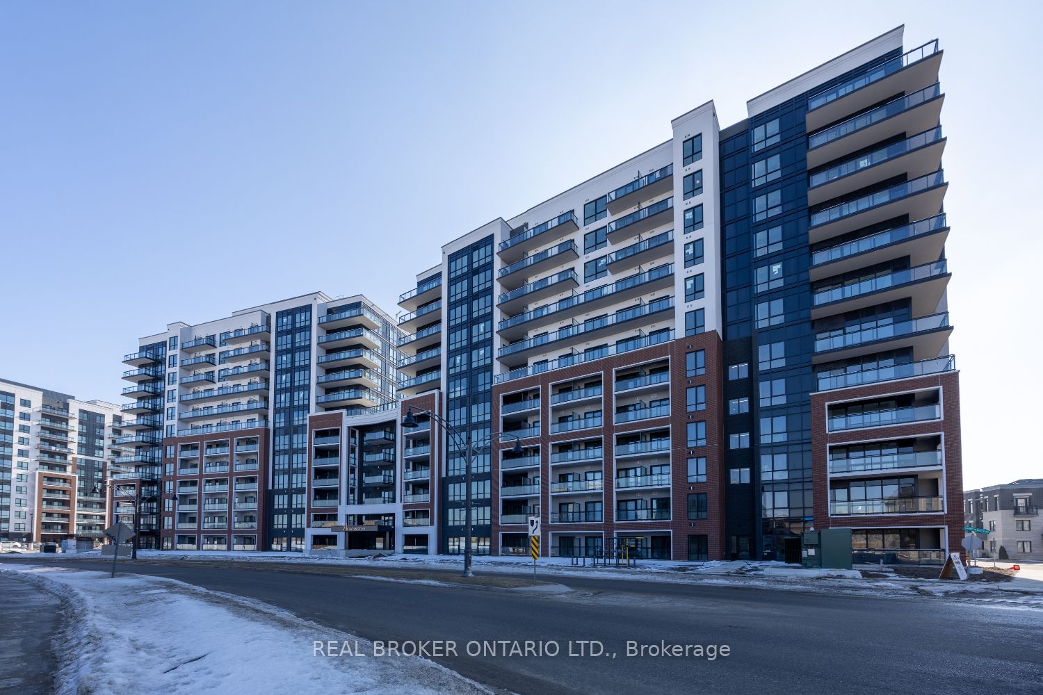 823-51 Clarington Boulevard, Clarington, ON, L1C 7J8 photo 2