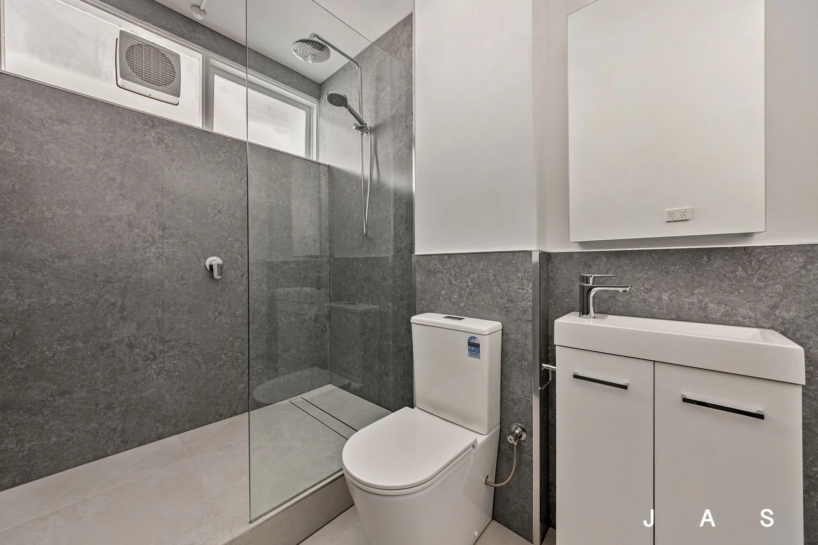 Additional image 6 of 9/294 Nicholson Street, Seddon VIC 3011