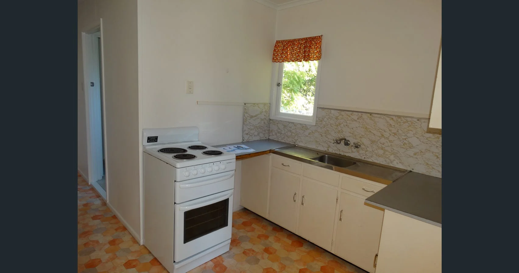 Additional image 4 of 3/25 Tingal Road, Wynnum QLD 4178